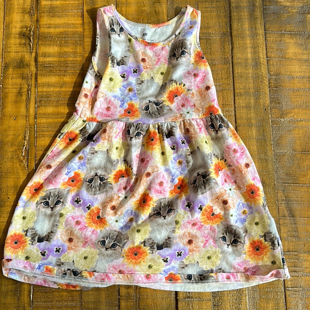 Cat and flower print dress. Size 3/4T